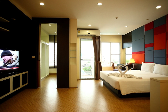 Imagen de la habitación del Hotel The Sunreno. Foto 4