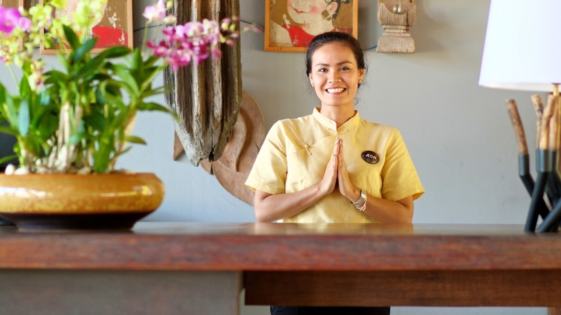 Imagen de los interiores del Hotel The Sunset Beach Resort and Spa Taling Ngam. Foto 14