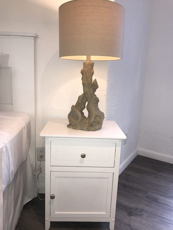 Imagen de la habitación del Hotel The Sunset Cove and Rainbow Room. Foto 6