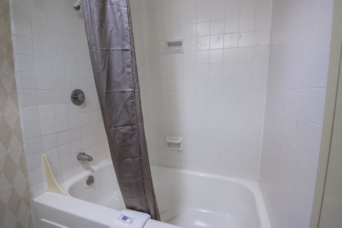 Imagen de la habitación del Hotel The Sunset Inn, Oriskany. Foto 2
