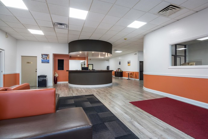 Imagen de los interiores del Hotel The Sunset Inn, Oriskany. Foto 20
