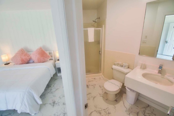 Imagen de la habitación del Hotel The Sunset Montauk. Foto 10