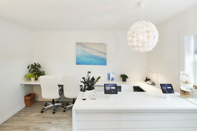 Imagen de los interiores del Hotel The Sunset Montauk. Foto 17