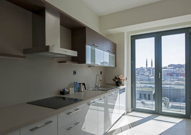 Imagen de la habitación del Hotel The Superior Living Batisehir. Foto 18
