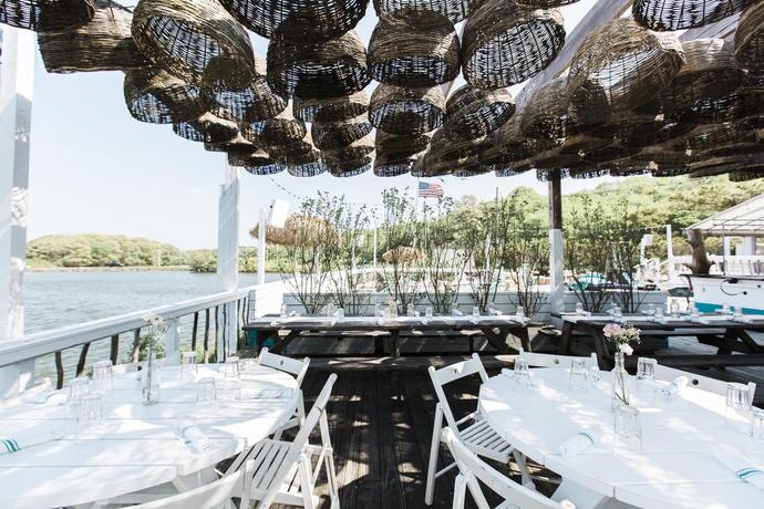 Imagen del bar/restaurante del Hotel The Surf Lodge. Foto 2