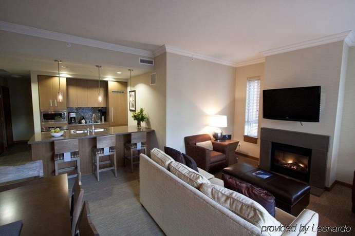 Imagen general del Hotel The Sutton Place Revelstoke Mountain Resort. Foto 6