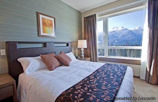Imagen general del Hotel The Sutton Place Revelstoke Mountain Resort. Foto 10