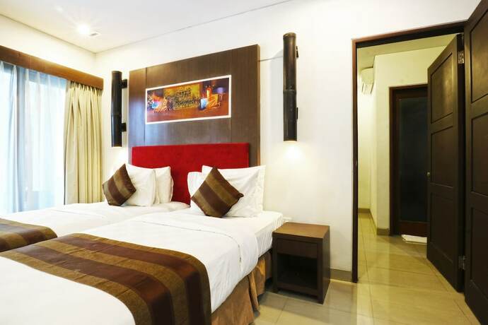 Imagen general del Hotel The Swaha. Foto 11