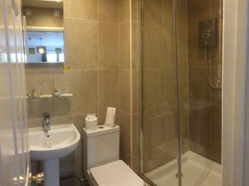 Imagen de los exteriores del Hotel The Swan At Stoford. Foto 15