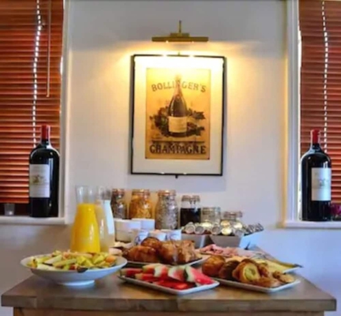 Imagen de la habitación del Hotel The Swan Inn. Foto 15