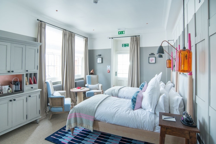 Imagen de la habitación del Hotel The Swan, Lowestoft. Foto 6