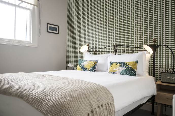 Imagen de la habitación del Hotel The Swan, Staines-upon-Thames. Foto 7