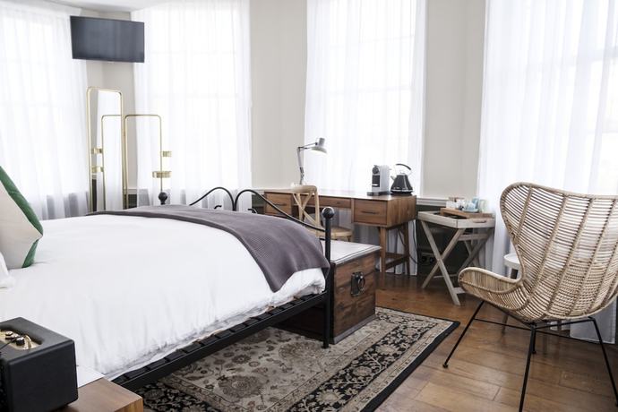 Imagen de la habitación del Hotel The Swan, Staines-upon-Thames. Foto 11