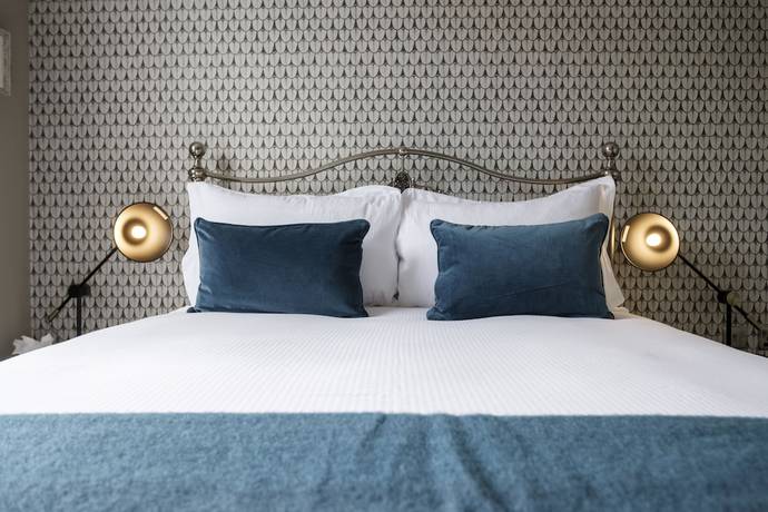Imagen de la habitación del Hotel The Swan, Staines-upon-Thames. Foto 13