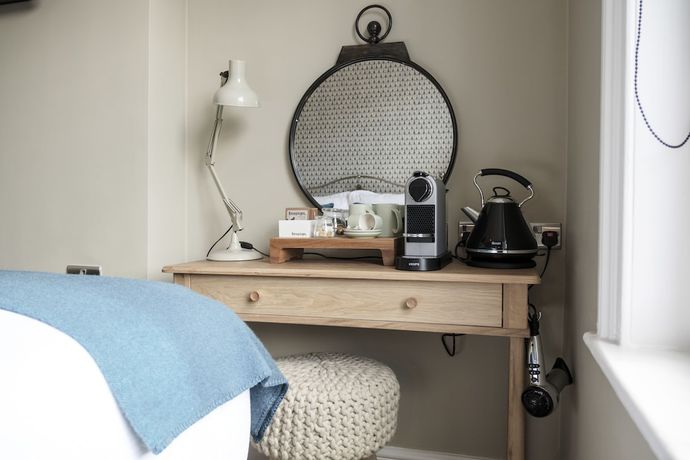 Imagen de la habitación del Hotel The Swan, Staines-upon-Thames. Foto 14