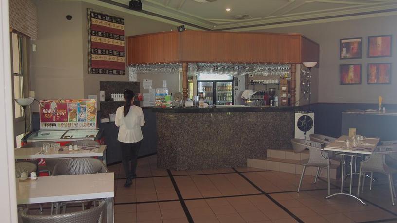 Imagen del bar/restaurante del Hotel The Swan Valley. Foto 3