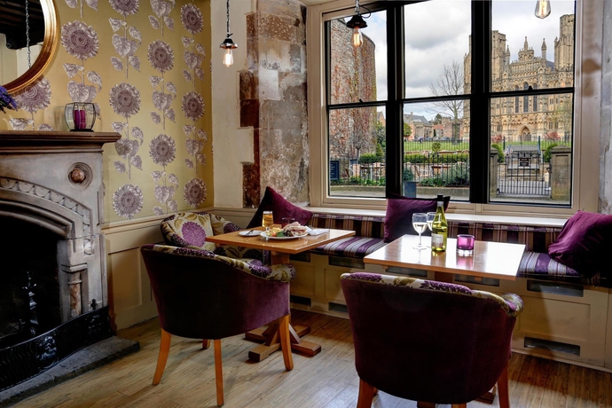 Imagen del bar/restaurante del Hotel The Swan, Wells. Foto 7