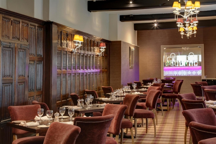 Imagen del bar/restaurante del Hotel The Swan, Wells. Foto 8
