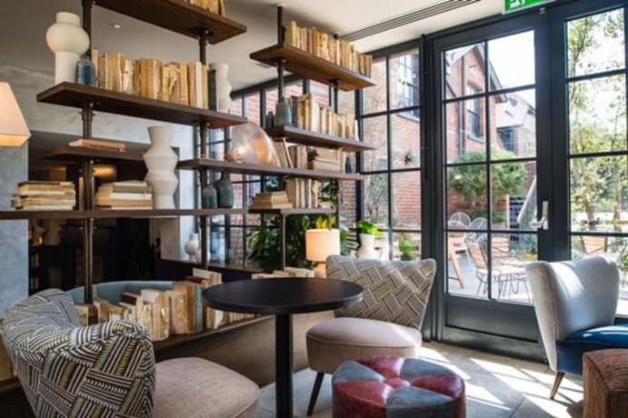 Imagen de los interiores del Hotel The Swan at Streatley. Foto 18