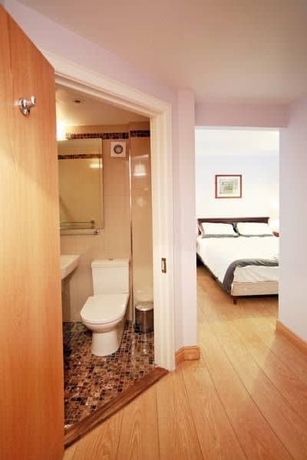 Imagen de la habitación del Hotel The Sweeney. Foto 5