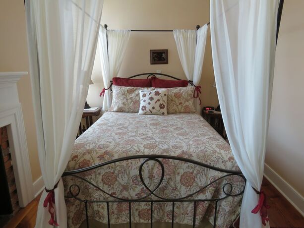 Imagen general del Hotel The Swope Manor Bed and Breakfast. Foto 1