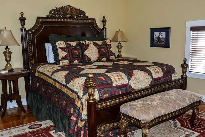 Imagen de la habitación del Hotel The Swope Manor Bed and Breakfast. Foto 15
