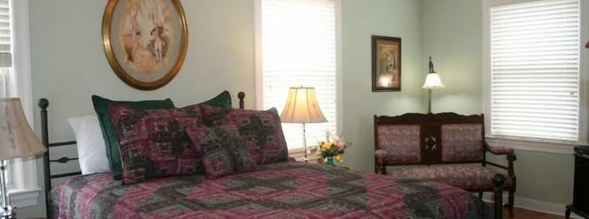Imagen de la habitación del Hotel The Swope Manor Bed and Breakfast. Foto 17