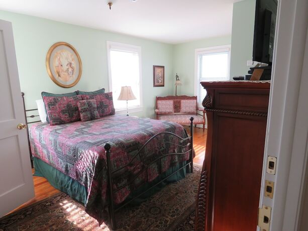 Imagen de la habitación del Hotel The Swope Manor Bed and Breakfast. Foto 20
