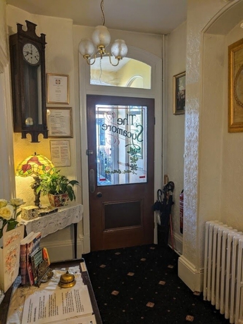 Imagen de los interiores del Hotel The Sycamore Guest House. Foto 17
