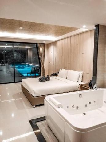 Imagen de la habitación del Hotel The TJ Jomtien. Foto 13