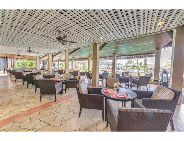 Imagen general del Hotel The Taaras Beach and Spa Resort. Foto 12