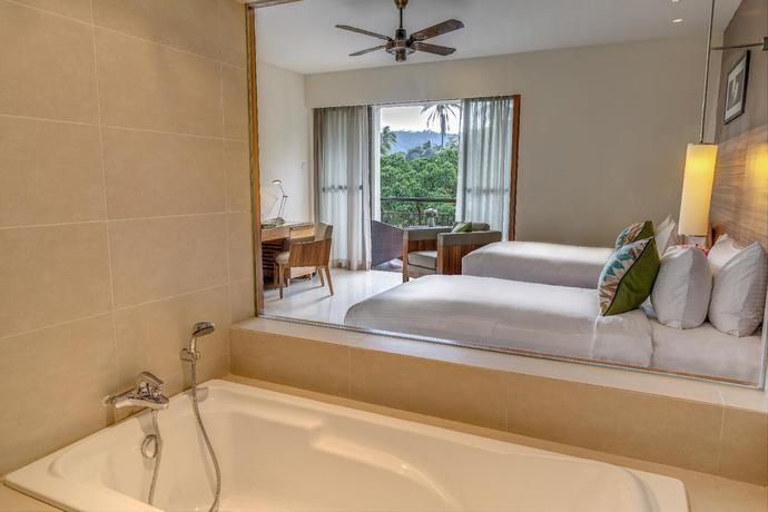 Imagen general del Hotel The Taaras Beach and Spa Resort. Foto 19