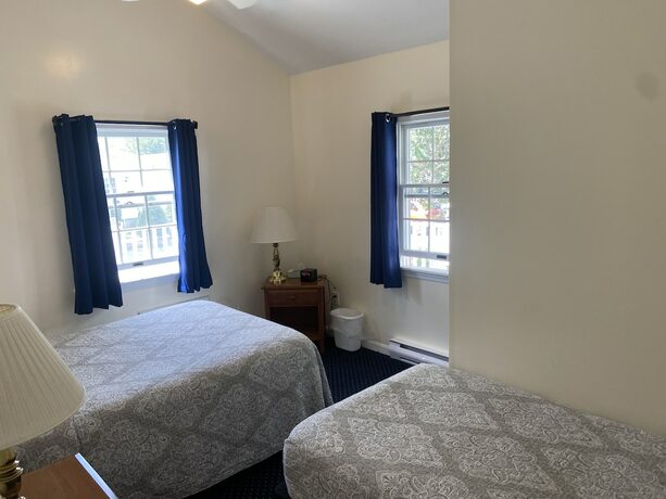 Imagen general del Hotel The Taber Inne and Suites. Foto 2