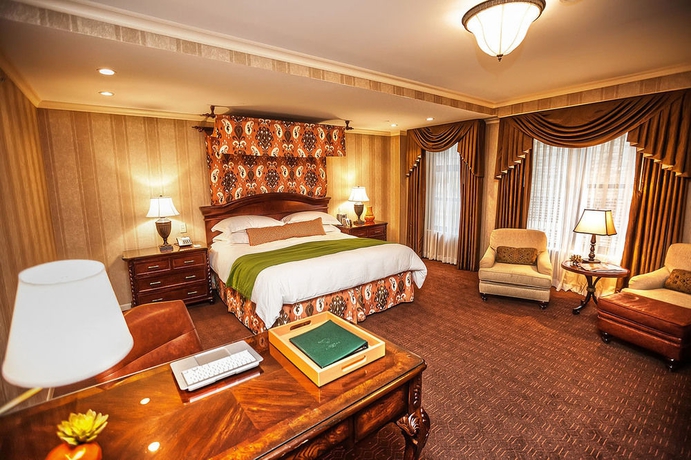 Imagen de la habitación del Hotel The Talbott. Foto 2