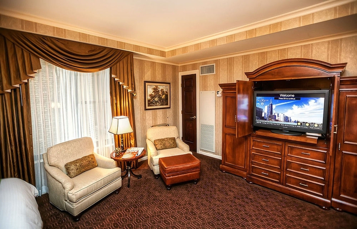 Imagen de los interiores del Hotel The Talbott. Foto 15