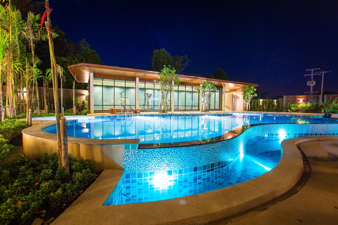 Imagen de la piscina del Hotel The Tama. Foto 14