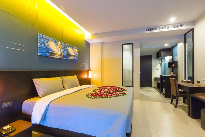 Imagen de los interiores del Hotel The Tama. Foto 13