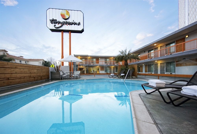 Imagen de la piscina del Hotel The Tangerine - A Burbank. Foto 16
