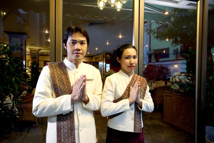 Imagen general del Hotel The Tarntawan Surawong Bangkok. Foto 2