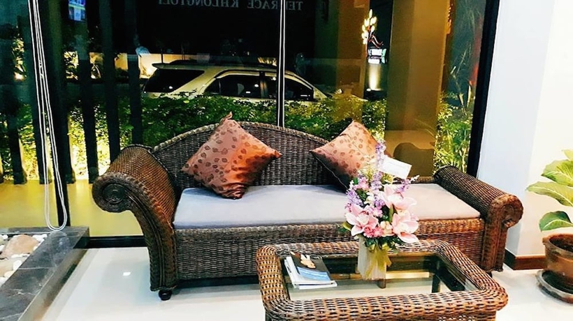 Imagen de los interiores del Hotel The Terrace Khlongtoei. Foto 19