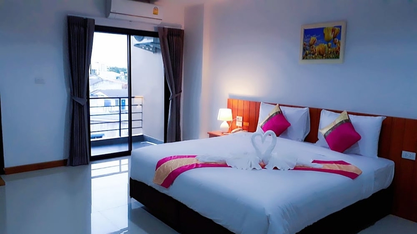 Imagen de la habitación del Hotel The Terrace Khlongtoei. Foto 11