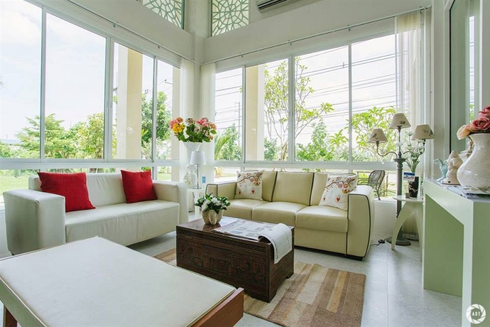 Imagen de los interiores del Hotel The Terrace, Nakhon Si Thammarat Ciudad. Foto 7