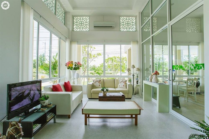 Imagen de los interiores del Hotel The Terrace, Nakhon Si Thammarat Ciudad. Foto 11