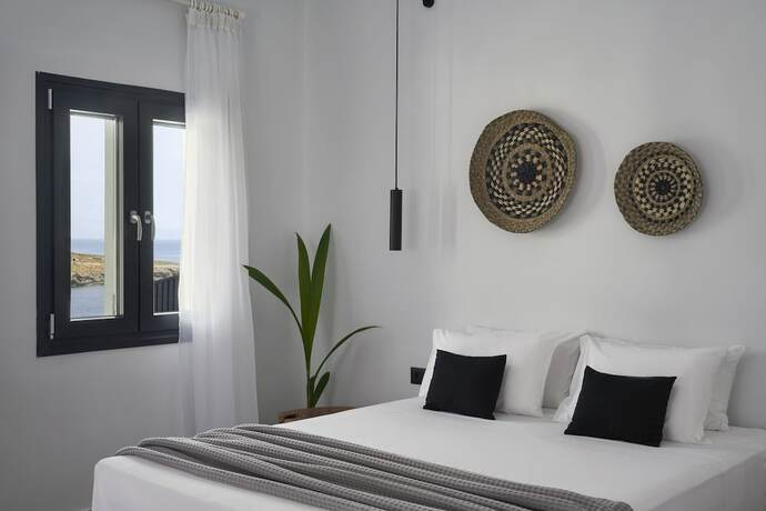 Imagen de la habitación del Hotel The Thermia Suites. Foto 15