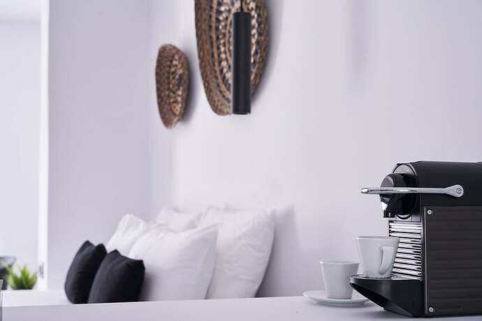 Imagen de la habitación del Hotel The Thermia Suites. Foto 17