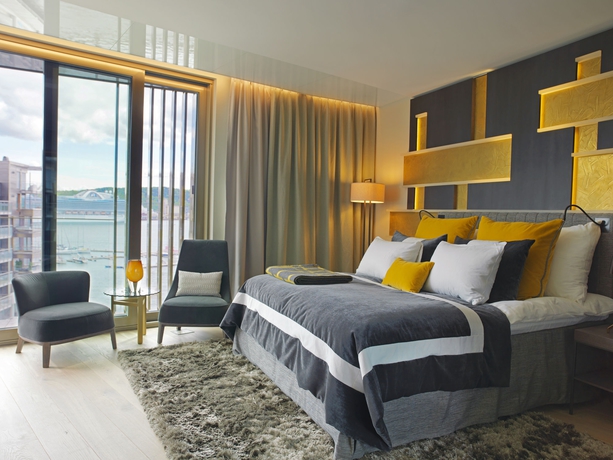 Imagen de la habitación del Hotel The Thief. Foto 8