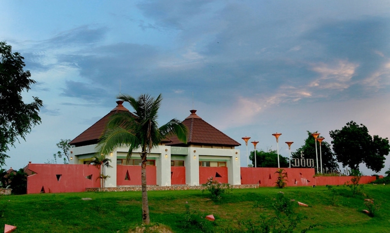 Imagen de los interiores del Hotel The Thingaha Nay Pyi Taw. Foto 15