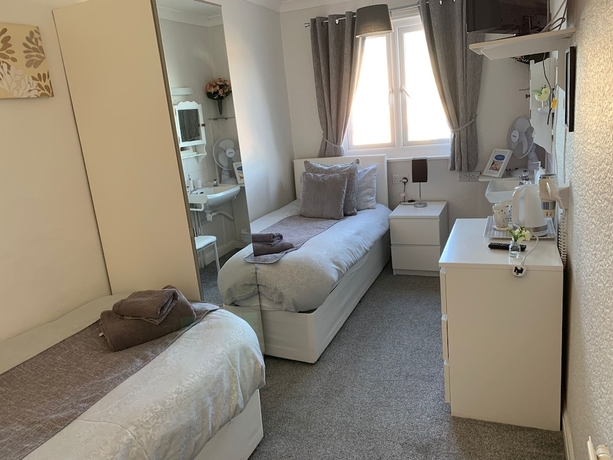 Imagen de la habitación del Hotel The Thoresby Guest House Scarborough. Foto 14