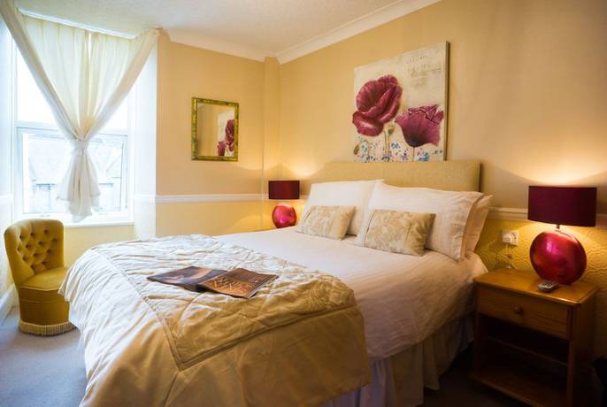 Imagen de la habitación del Hotel The Thornhill. Foto 11