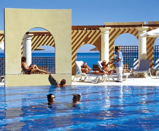 Imagen de la piscina del Hotel The Three Corners Ocean View Prestige - Adults Only. Foto 15